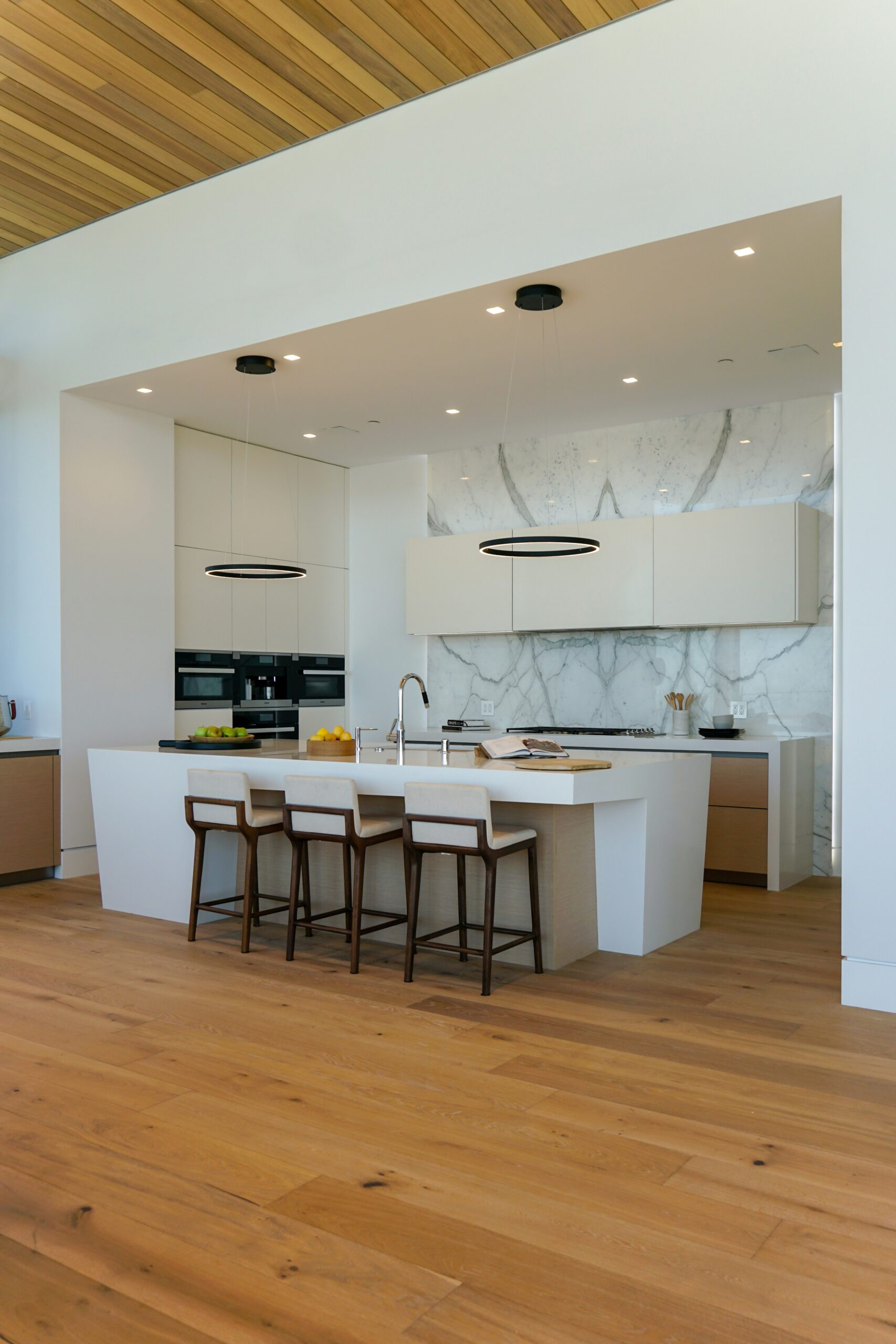 cabinets-portfolio (1)